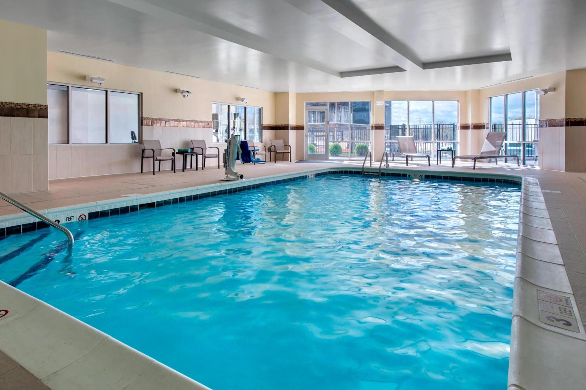 Courtyard By Marriott Schenectady At Mohawk Harbor Hotel Eksteriør billede