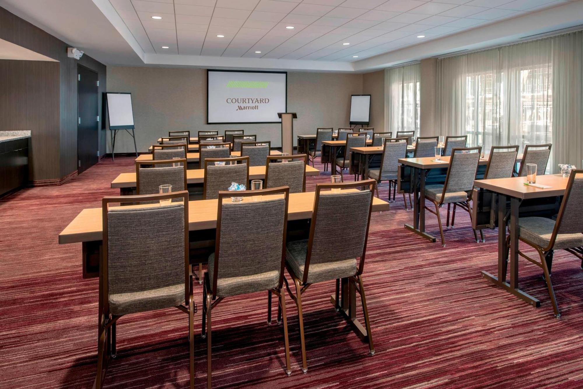 Courtyard By Marriott Schenectady At Mohawk Harbor Hotel Eksteriør billede